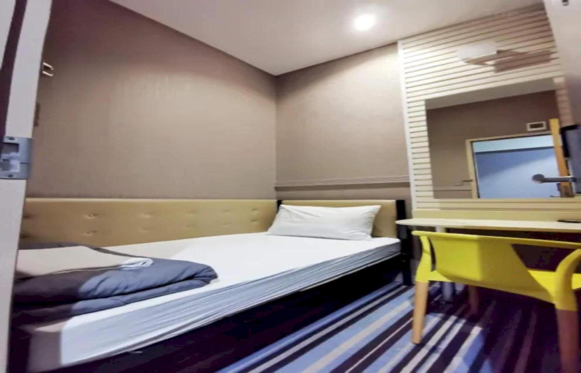Capital O 75451 Podstel Hostel Bangkok Banguecoque Exterior foto